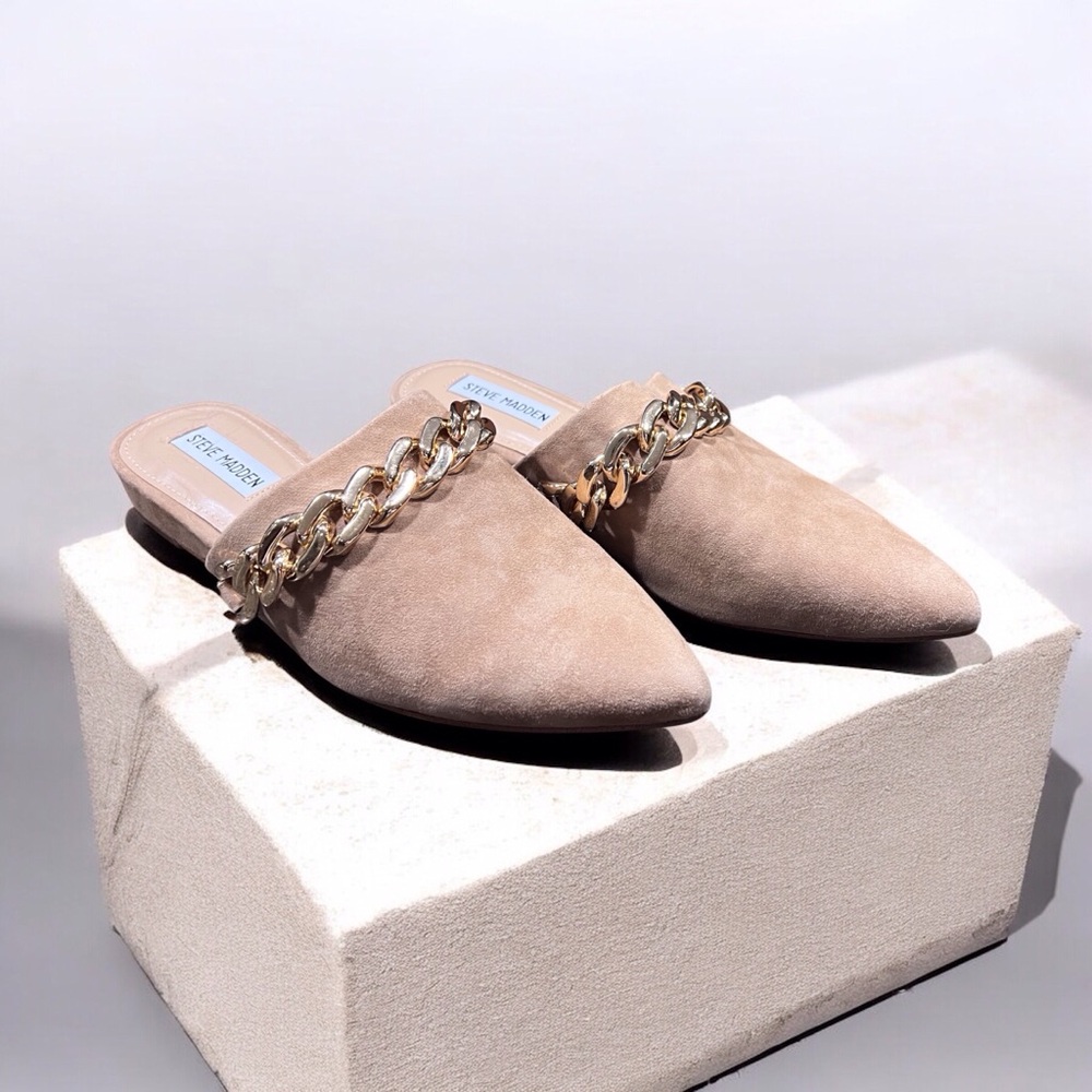 Steve Madden Taupe Suede Pointed Mule with Gold Chain Accent